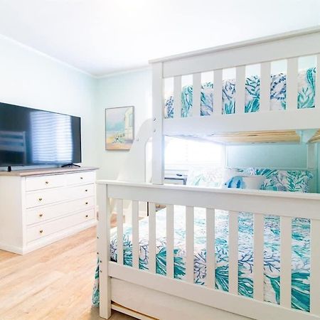 Beach Harbour 16 @ The Carolina Beach Boardwalk - Full Remodel! Exterior foto